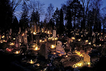 Velinių vakarą Kriaunų kaimo kapinėse, Rokiškio krašte