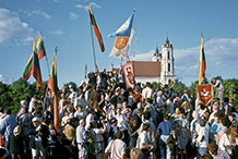 Laimingos rugpjūčio dienos. Vilnius, Lukiškių aikštė, 1991 m.